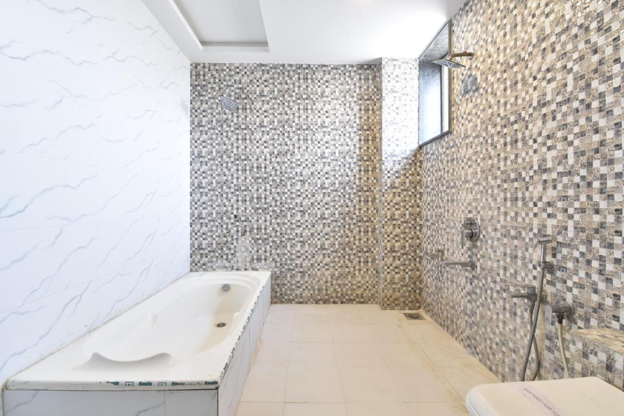 Rohera Hotel Lord Krishna المظهر الخارجي الصورة